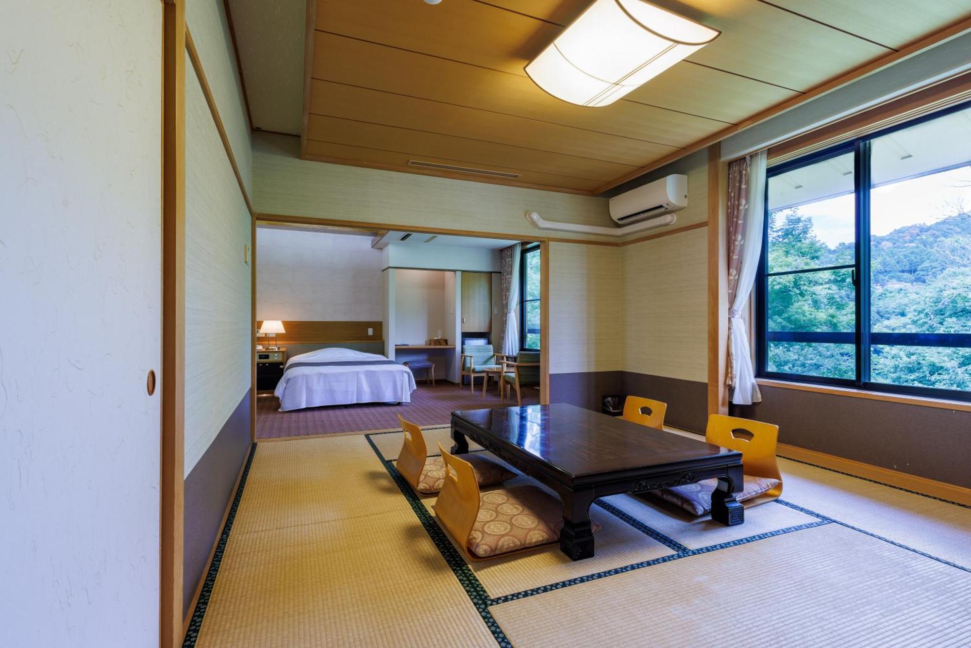Okutamaji Hotel Ome Ngoại thất bức ảnh