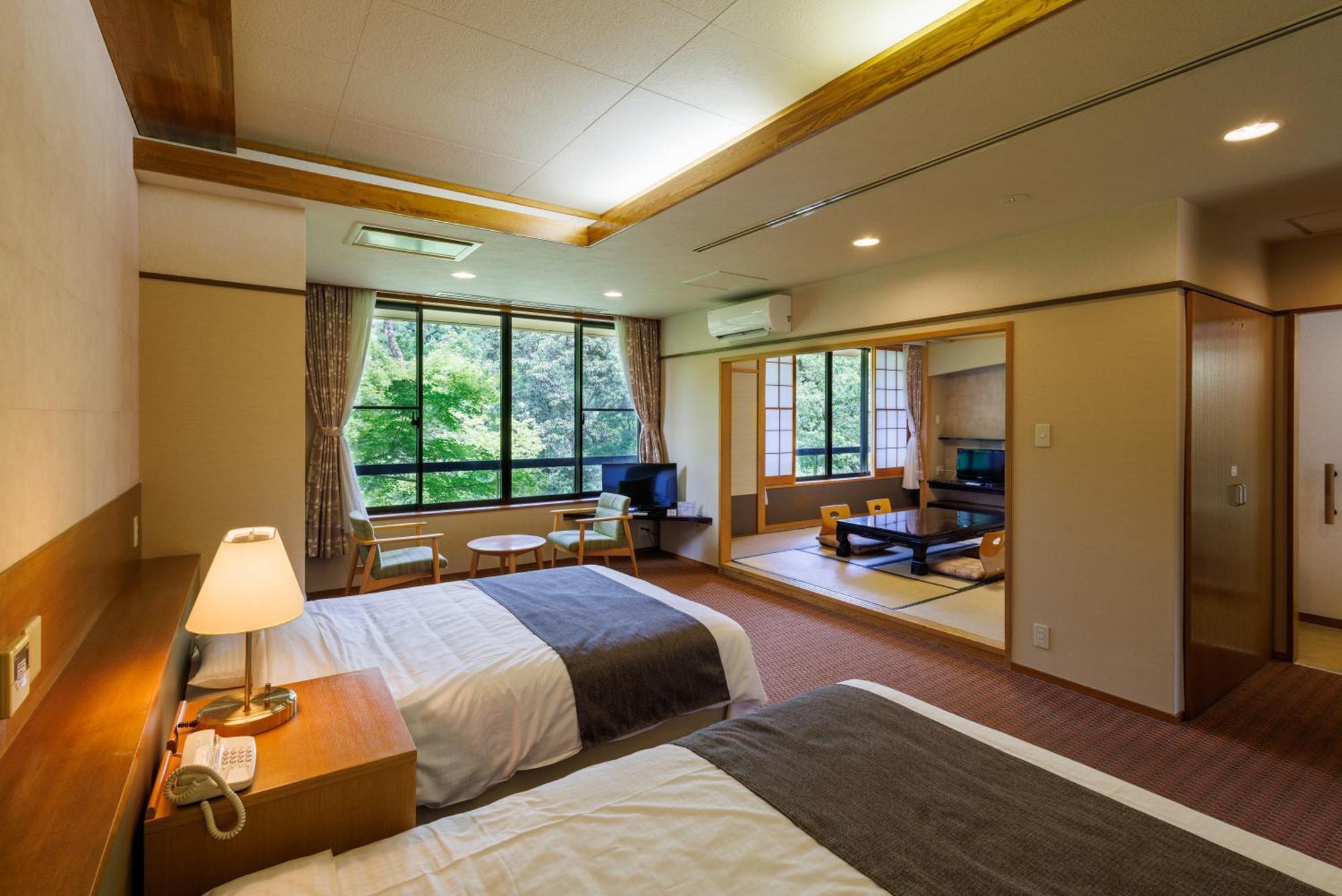 Okutamaji Hotel Ome Ngoại thất bức ảnh